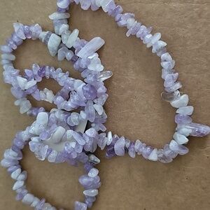 Light Amethyst Chip Necklace